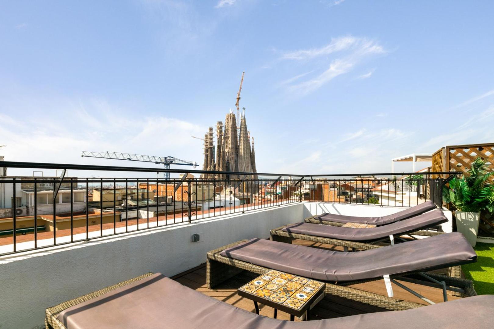 Suite Home Sagrada Familia Barcelona Exteriör bild